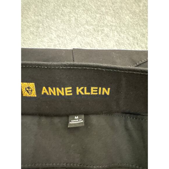 Anne Klein Women’s Seamed Pull-On Black Ankle Pants - size Medium - Picture 6 of 6
